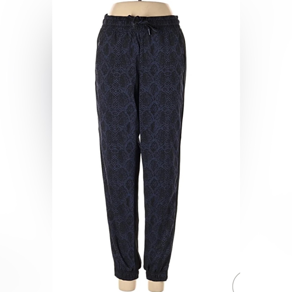 Athleta Women’s Blue/black Brooklyn Jogger in Blue/black Snakeskin print